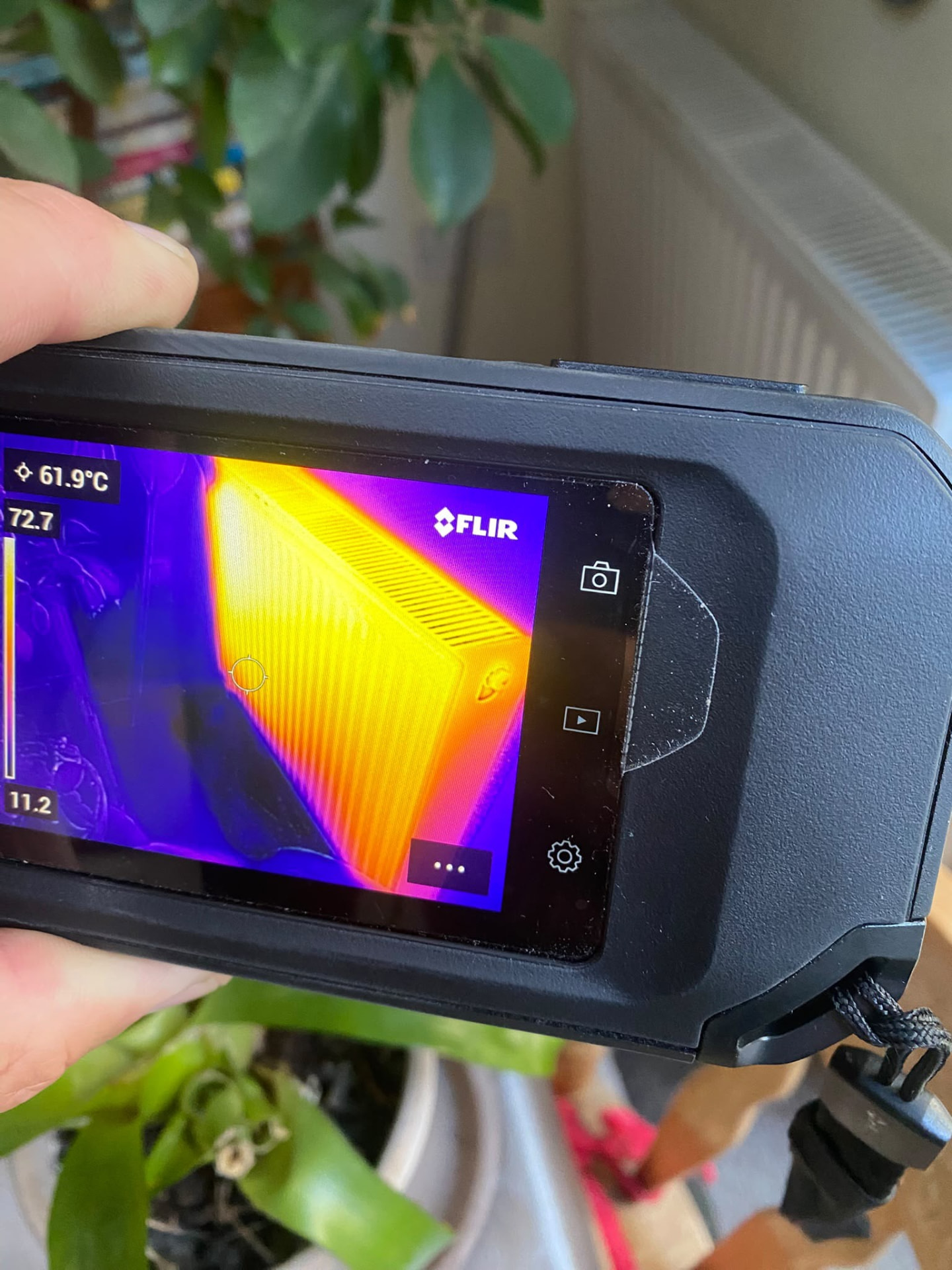 Thermal imaging survey showing radiator cold spots before a London powerflush